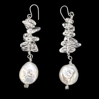 Clear quartz chip cluster and baroque pearl drop earrings, silver wire wrapped, handmade minimalist gemstone jewelry